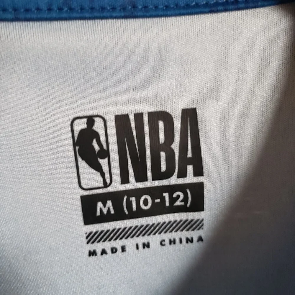 NBA Kid's Short Sleeve Crew Neck Basketball Tee T-Shirt Blue Size Medium 10-12